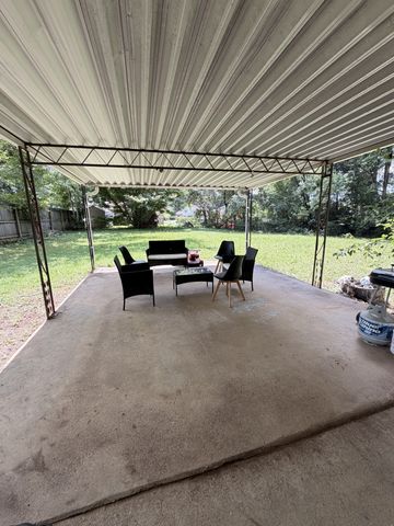 292 Lafayette Rd, Clarksville, TN 37042
