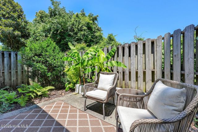 2133 Market Street, Wilmington, NC 28403