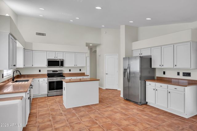 1387 E DUBLIN Street, Gilbert, AZ 85295