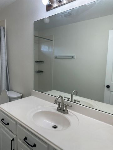 11158 Riverbank Ridge Lane, Houston, TX 77089