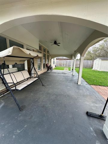 11158 Riverbank Ridge Lane, Houston, TX 77089