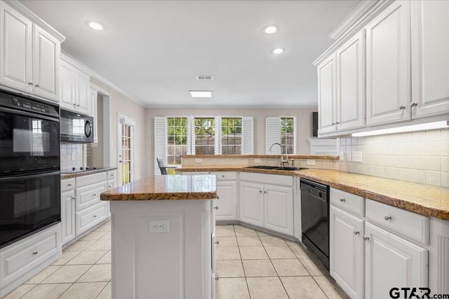 1779 Tall Timber Dr, Tyler, TX 75703