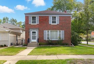 8301 Karlov Avenue, Skokie, IL 60076