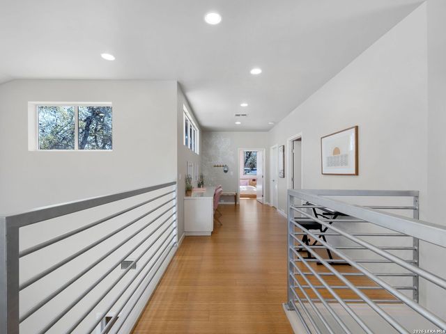 25 Tilbury Lane, San Antonio, TX 78230