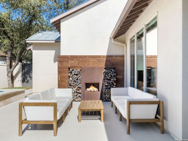 25 Tilbury Lane, San Antonio, TX 78230