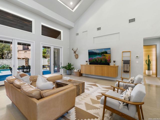 25 Tilbury Lane, San Antonio, TX 78230