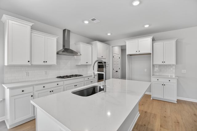 160 Ireland Drive, Summerville, SC 29486