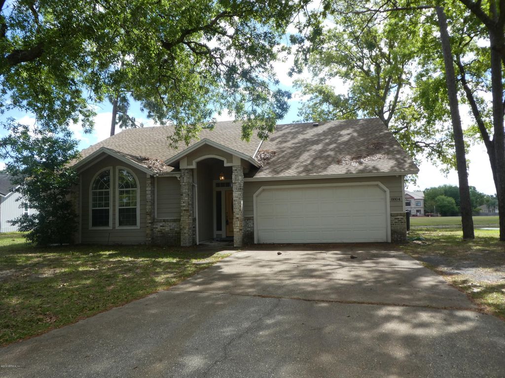 8804 IVYMILL Place N, Jacksonville, FL 32244