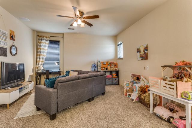 4701 Green River Drive, Denton, TX 76208