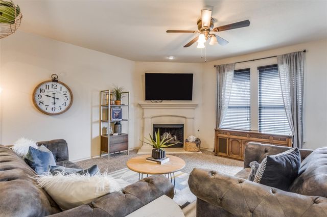 4701 Green River Drive, Denton, TX 76208
