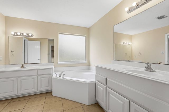 16221 Summerset Estates Blvd,, Conroe, TX 77302