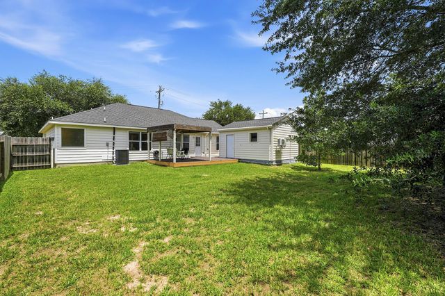 16221 Summerset Estates Blvd,, Conroe, TX 77302