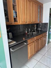 231 174th St 1905, Sunny Isles Beach, FL 33160
