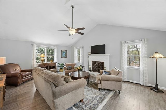 151 Hickory Lane, Northbridge, MA 01588