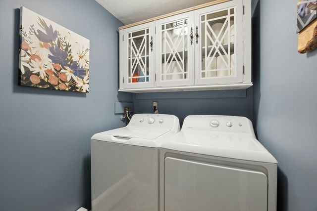 151 Hickory Lane, Northbridge, MA 01588