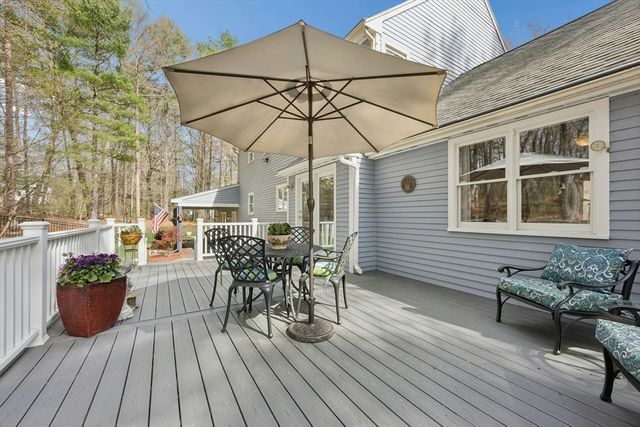 151 Hickory Lane, Northbridge, MA 01588