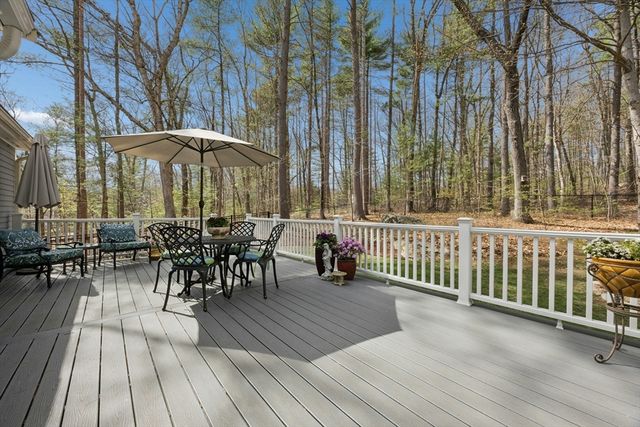 151 Hickory Lane, Northbridge, MA 01588