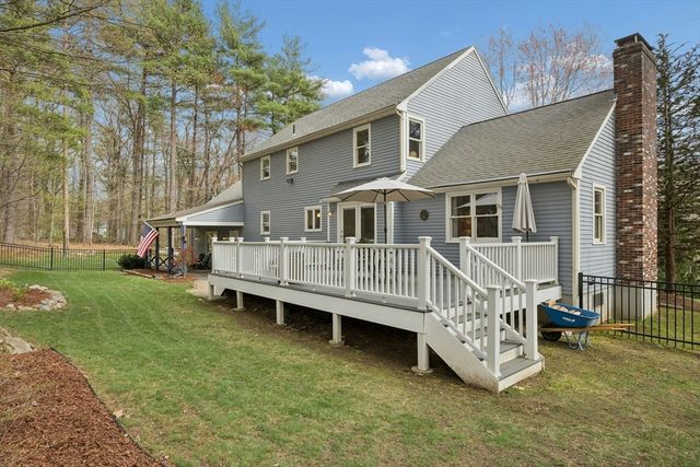 151 Hickory Lane, Northbridge, MA 01588