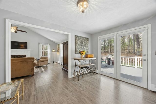 151 Hickory Lane, Northbridge, MA 01588