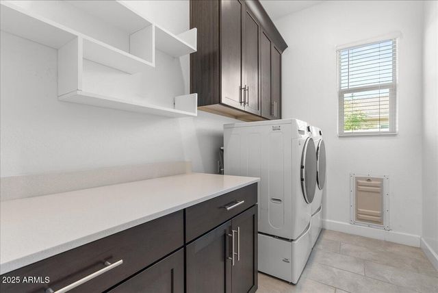 2513 E PLEASANT Lane, Phoenix, AZ 85042