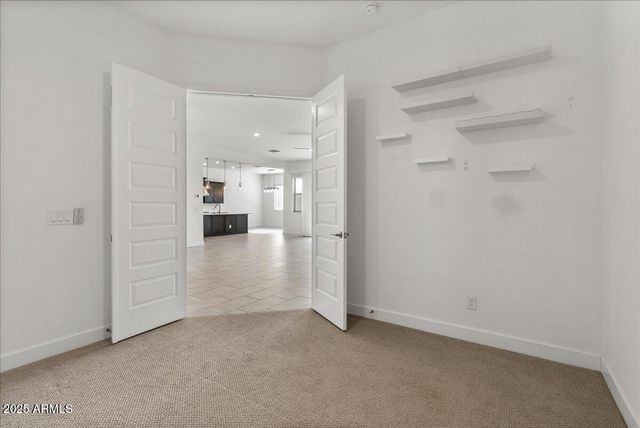 2513 E PLEASANT Lane, Phoenix, AZ 85042