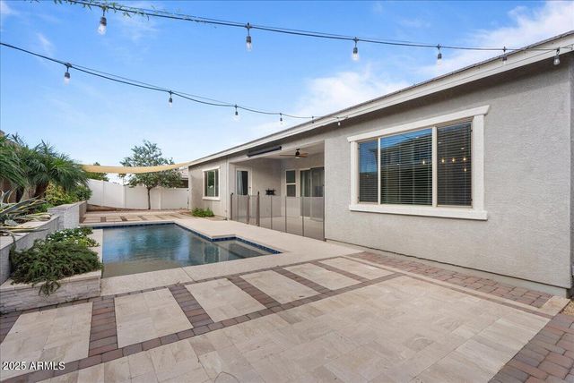 2513 E PLEASANT Lane, Phoenix, AZ 85042