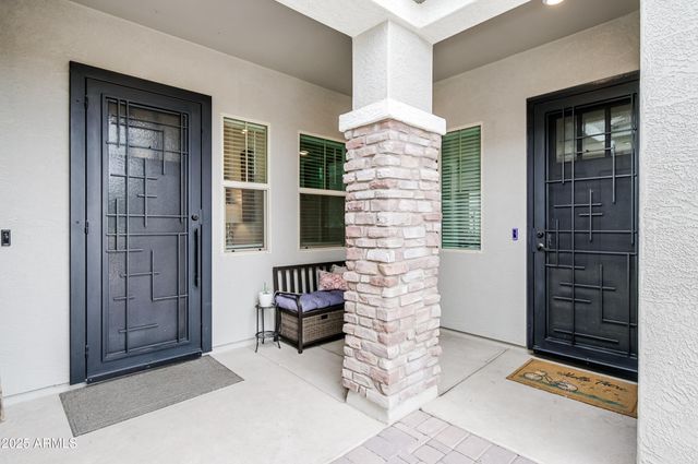 2513 E PLEASANT Lane, Phoenix, AZ 85042