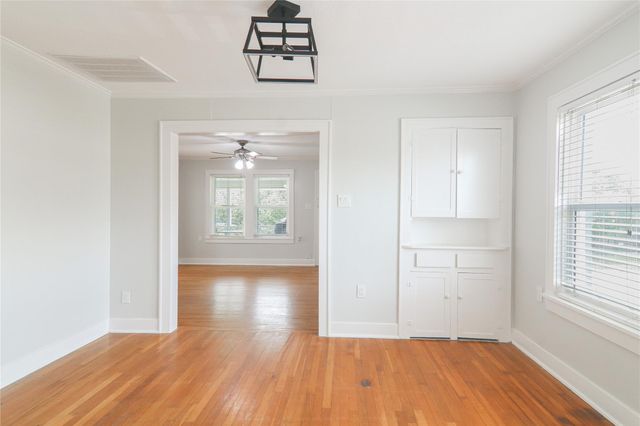 2146 Sul Ross Street, Houston, TX 77098