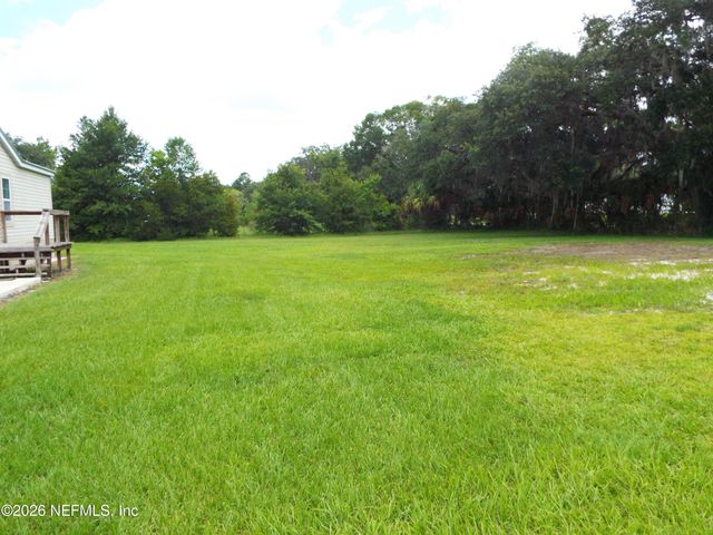 305 PALMETTO BLUFF Road, Palatka, FL 32177
