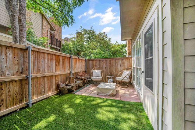 8518 Coppertowne Lane, Dallas, TX 75243