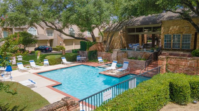 8518 Coppertowne Lane, Dallas, TX 75243