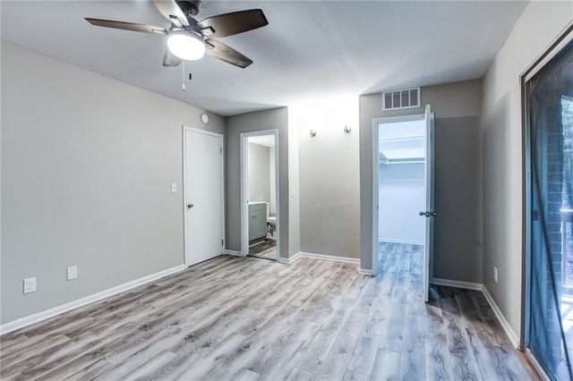 7325 Cardigan Circle, Atlanta, GA 30328