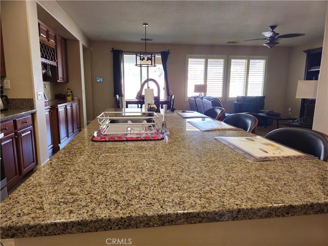 1034 Queen Annes, Beaumont, CA 92223