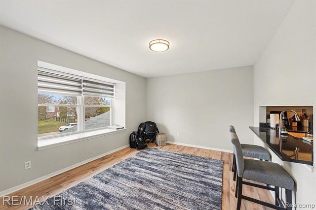 31120 Hunters Drive Drive 98, Farmington, MI 48334