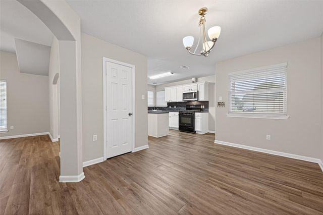 987 Oak Glen Drive, Conroe, TX 77378