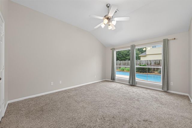 987 Oak Glen Drive, Conroe, TX 77378