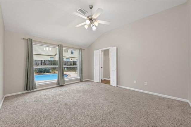 987 Oak Glen Drive, Conroe, TX 77378