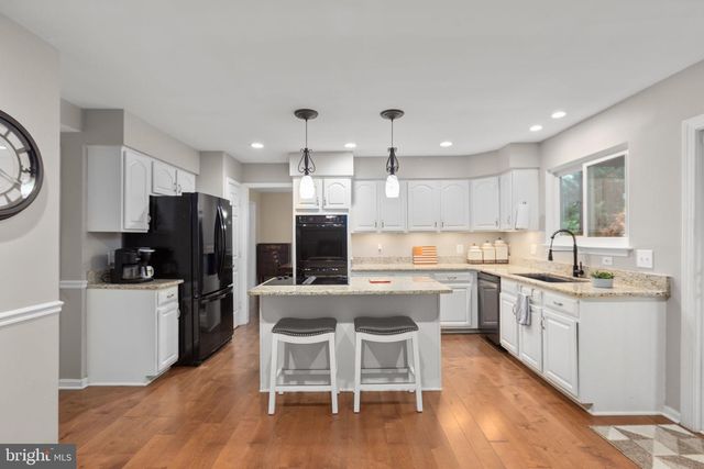 3 YORK CT, Stafford, VA 22554