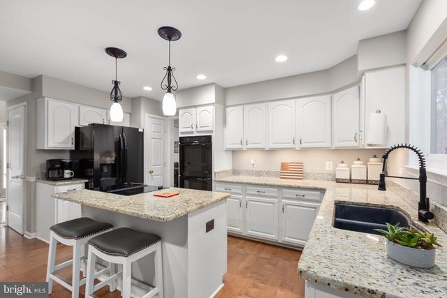 3 YORK CT, Stafford, VA 22554