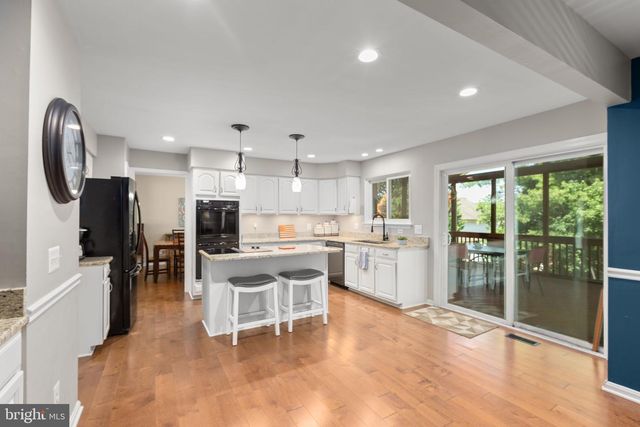 3 YORK CT, Stafford, VA 22554
