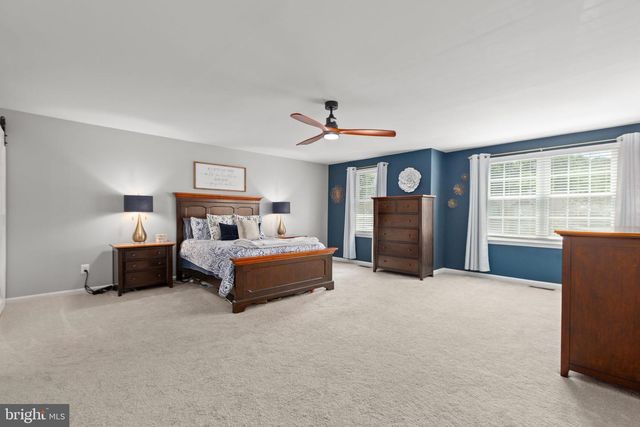 3 YORK CT, Stafford, VA 22554