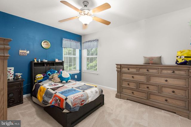 3 YORK CT, Stafford, VA 22554