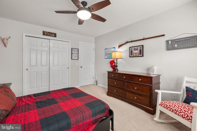 3 YORK CT, Stafford, VA 22554