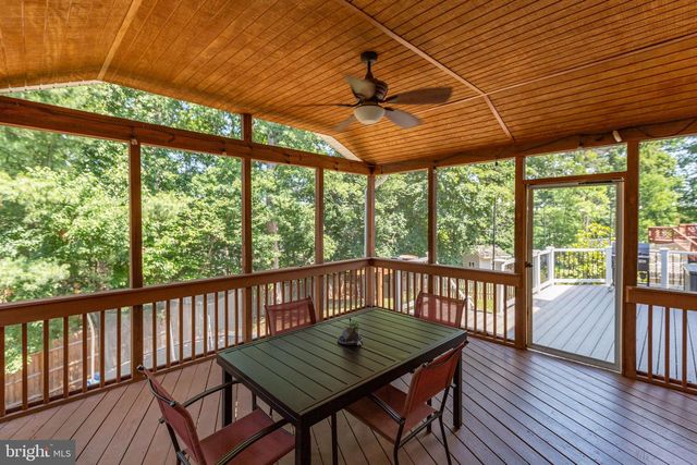 3 YORK CT, Stafford, VA 22554