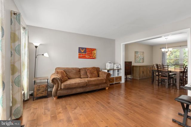 3 YORK CT, Stafford, VA 22554