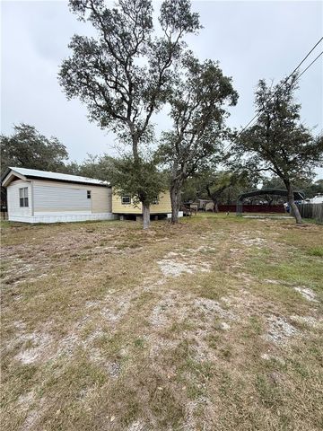 1708 Sammy Henderron St, Rockport, TX 78382