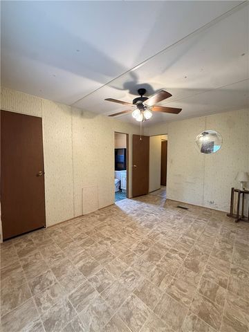 1708 Sammy Henderron St, Rockport, TX 78382