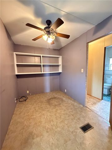 1708 Sammy Henderron St, Rockport, TX 78382