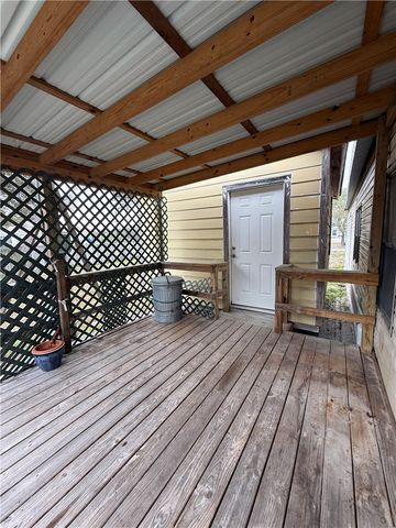 1708 Sammy Henderron St, Rockport, TX 78382