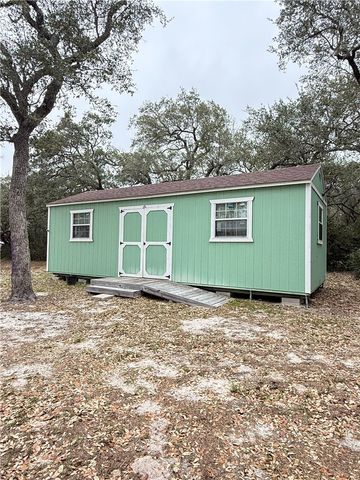 1708 Sammy Henderron St, Rockport, TX 78382